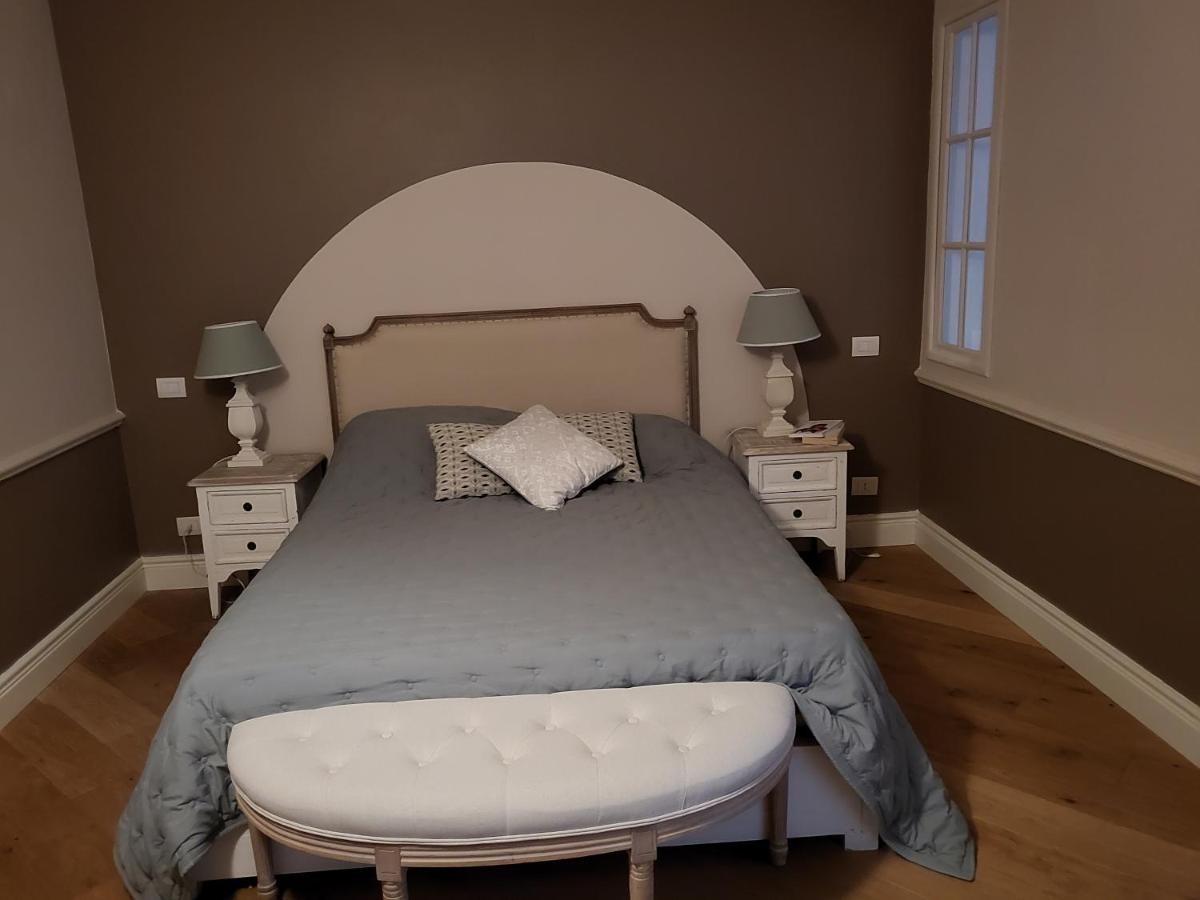 Suite Indipendente In Villa Formello Exteriör bild