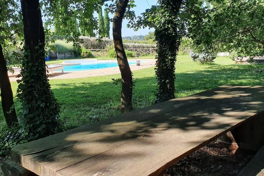 Suite Indipendente In Villa Formello Exteriör bild